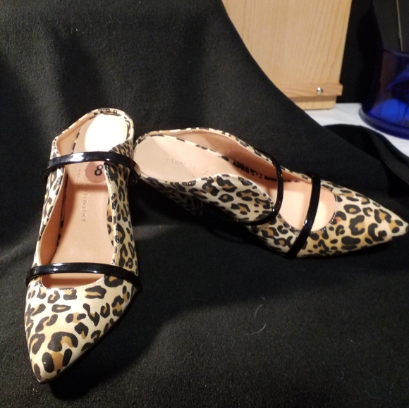 Leopard print slide in shoes - Picture 8 of 8